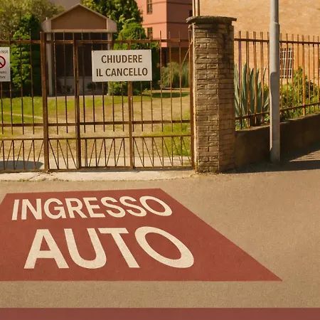 Con Parcheggio Gratuito Vicino Rho Fiera E Milano Madonnina House Lejlighed